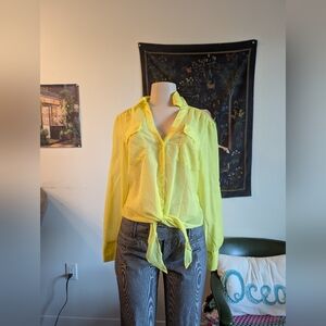 Candies‎ Yellow Front Tie Lightweight Blouse Crop Top Size L Y2K